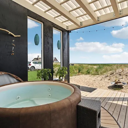 Prázdninový dům In With Sauna Hvide Sande